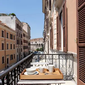 2* Bed and breakfast Santi Quattro Al Colosseo