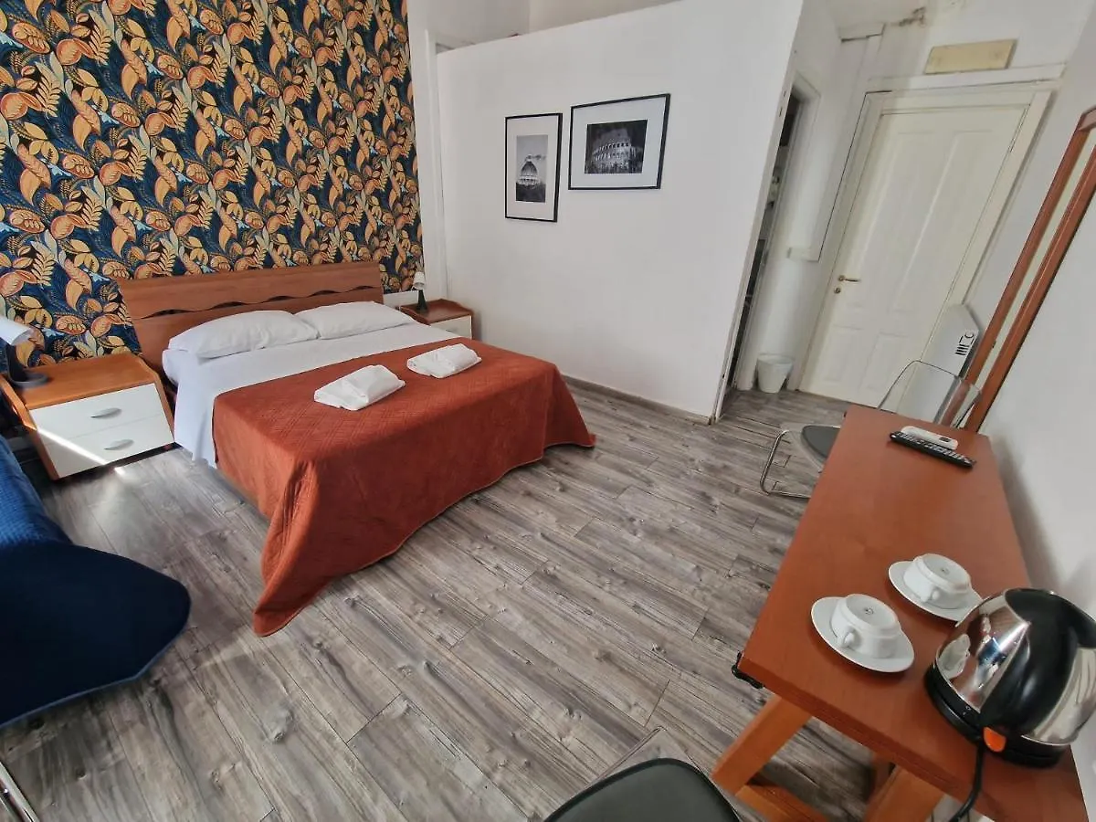 Hotel Roma Story